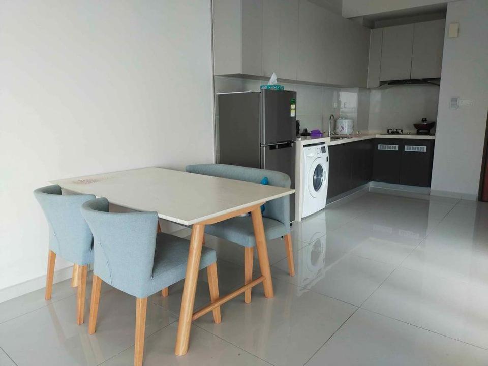ג'והור בהרו Rainbow Homestay מראה חיצוני תמונה
