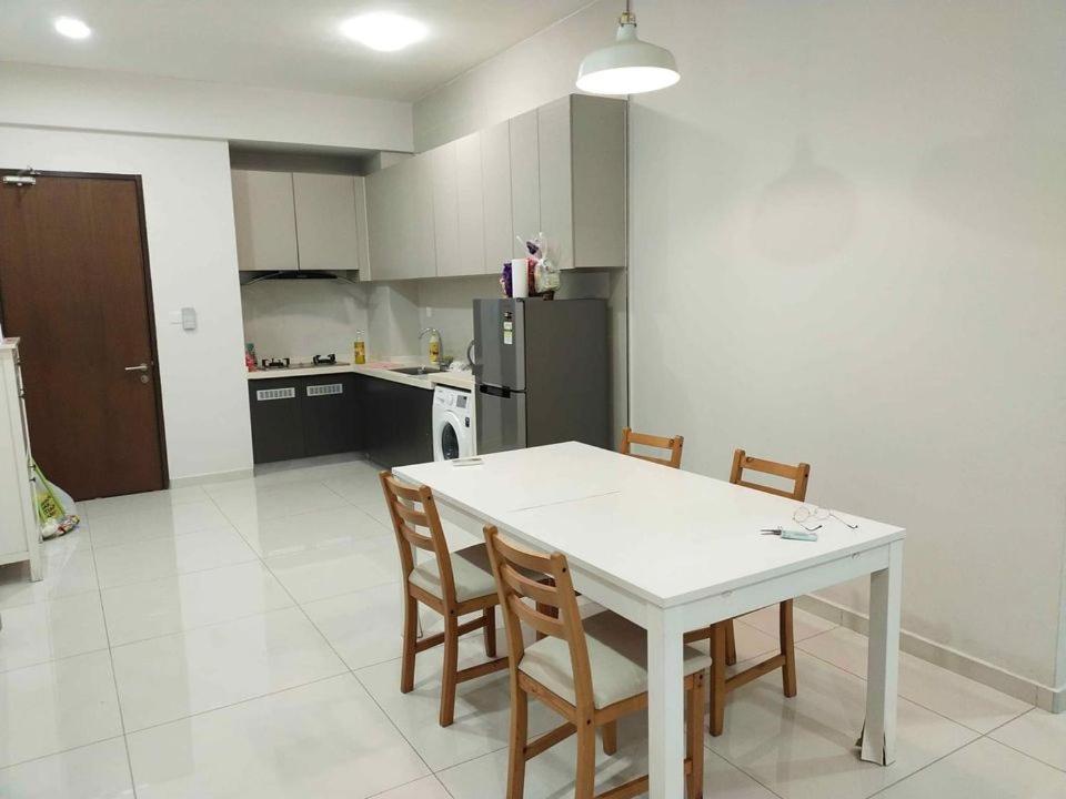 ג'והור בהרו Rainbow Homestay מראה חיצוני תמונה