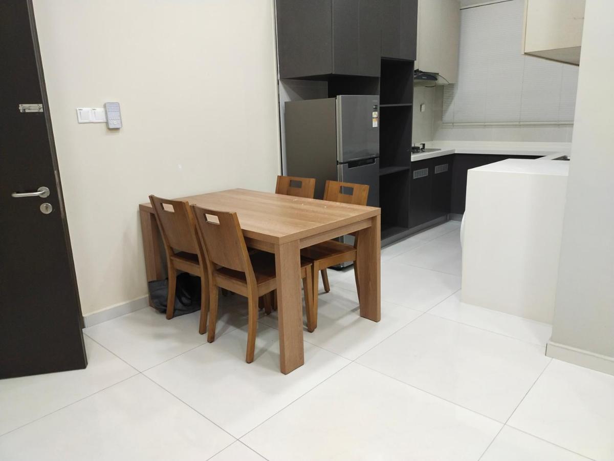 ג'והור בהרו Rainbow Homestay מראה חיצוני תמונה