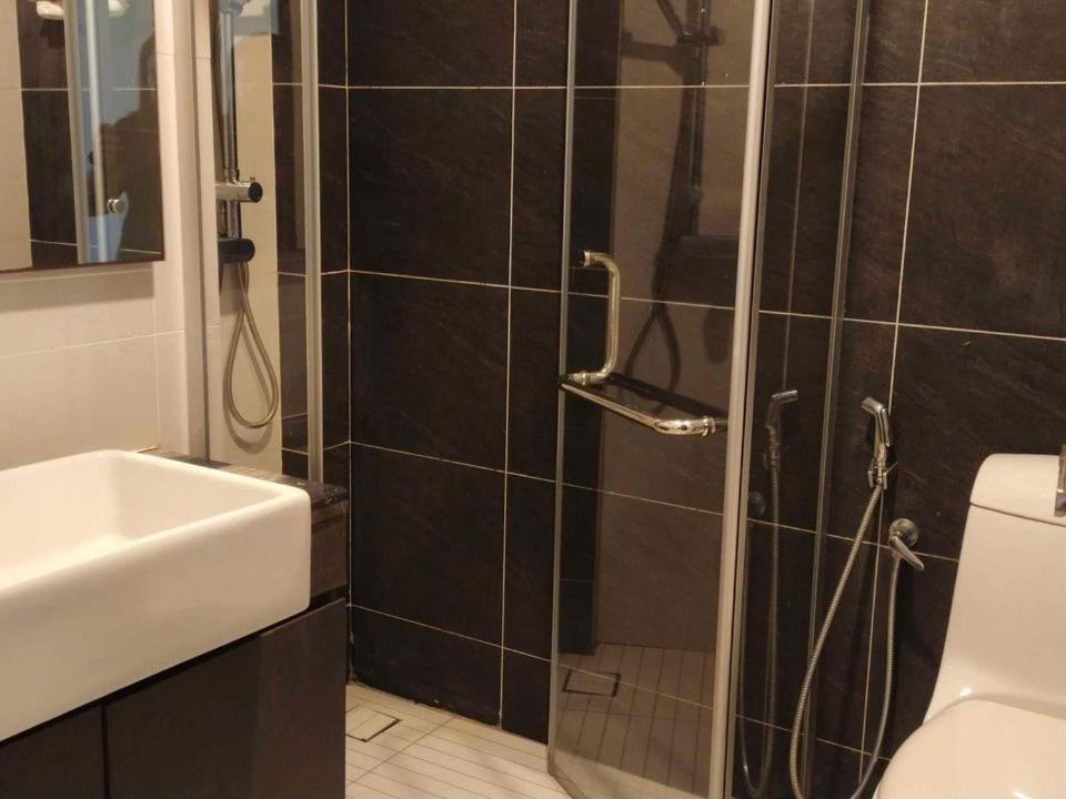 ג'והור בהרו Rainbow Homestay מראה חיצוני תמונה