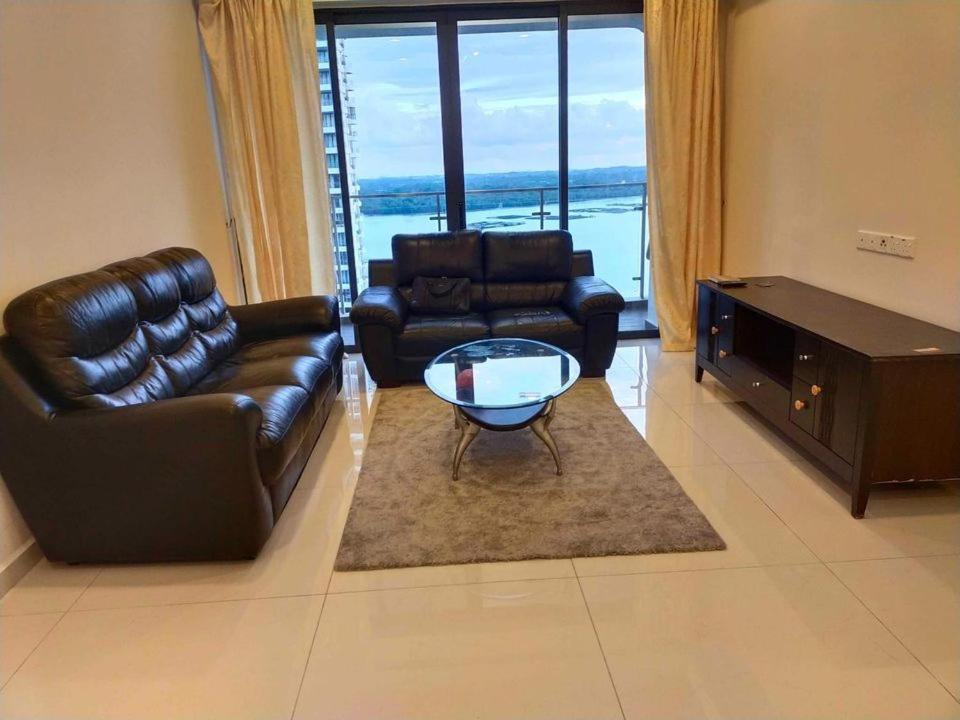 ג'והור בהרו Rainbow Homestay מראה חיצוני תמונה